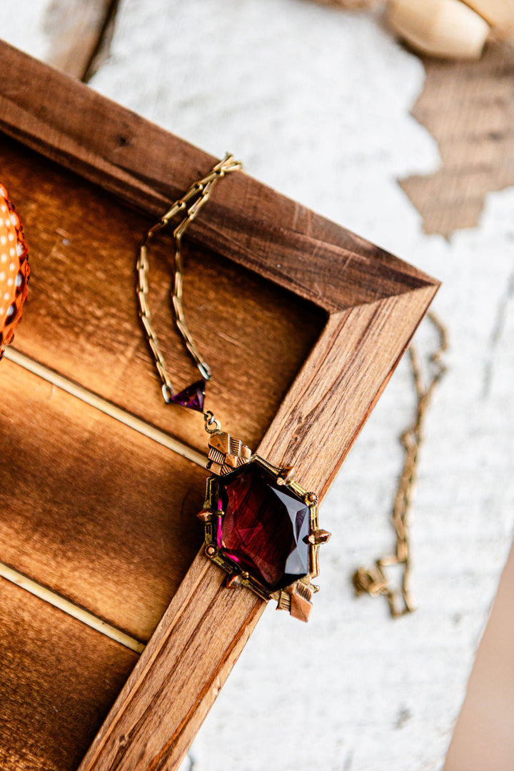 Art Deco Amethyst Glass Necklace